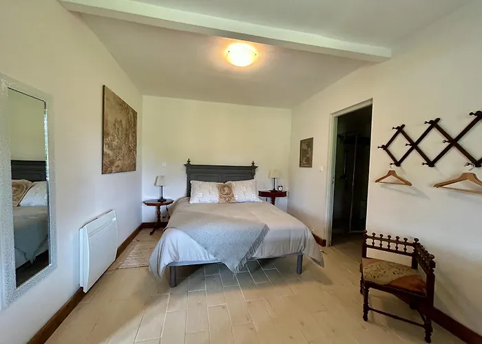 Petit Clos Rural Feriehus *